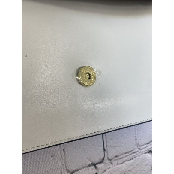 LAST CHANCE Merona Black & White Colorblocked Gold Crossbody Purse - Picture 5 of 9